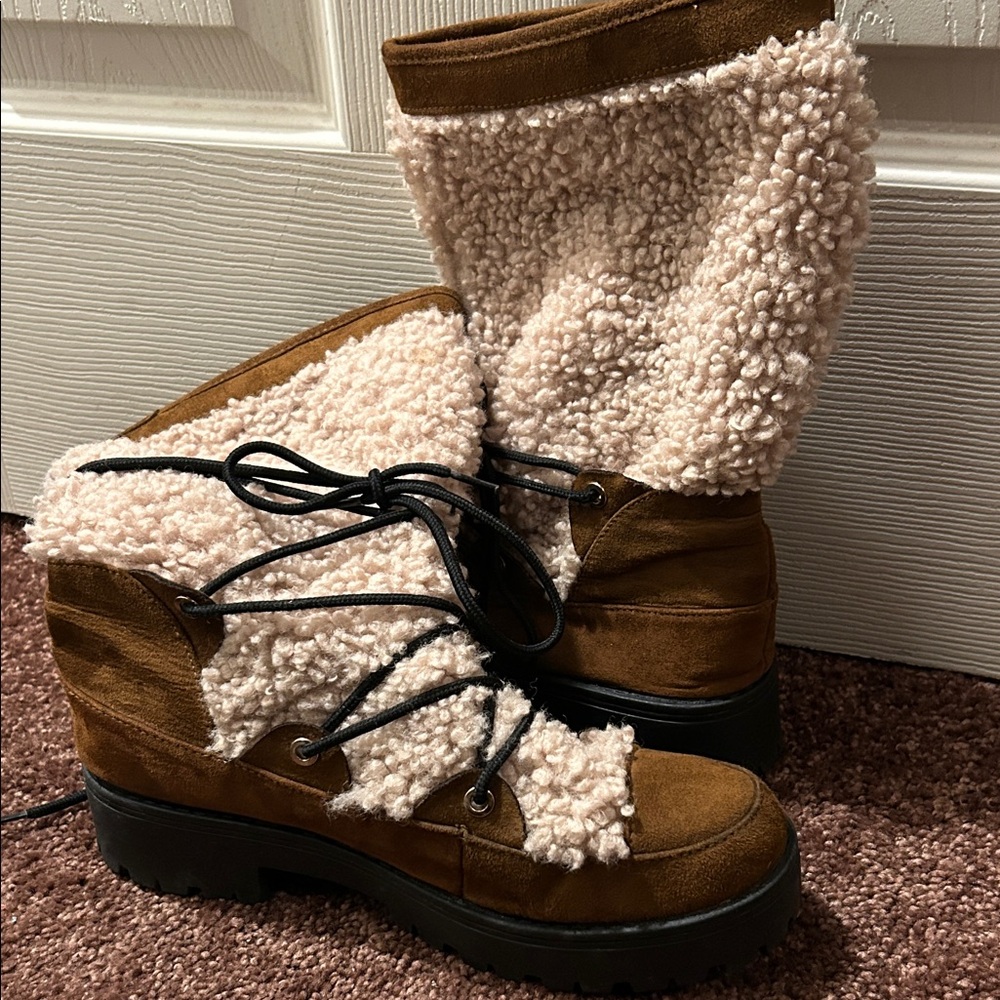 Bamboo Cozy Brown and Cream Women's Boots